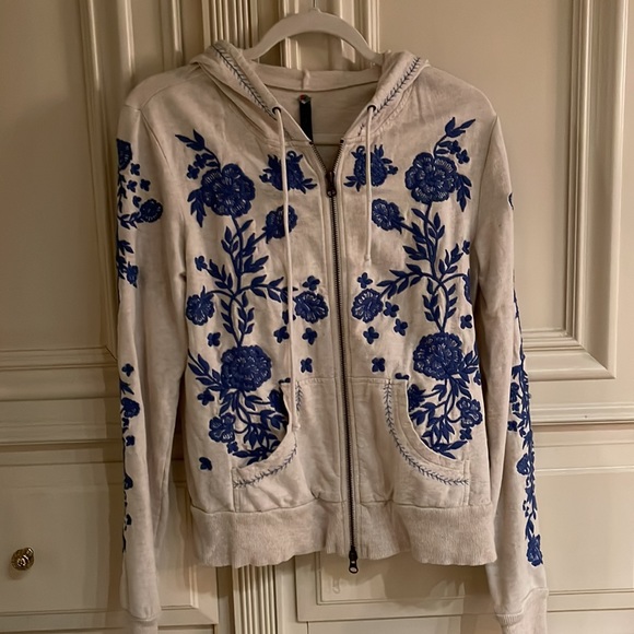 Free People Jackets & Blazers - Free People hoodie jacket, size large